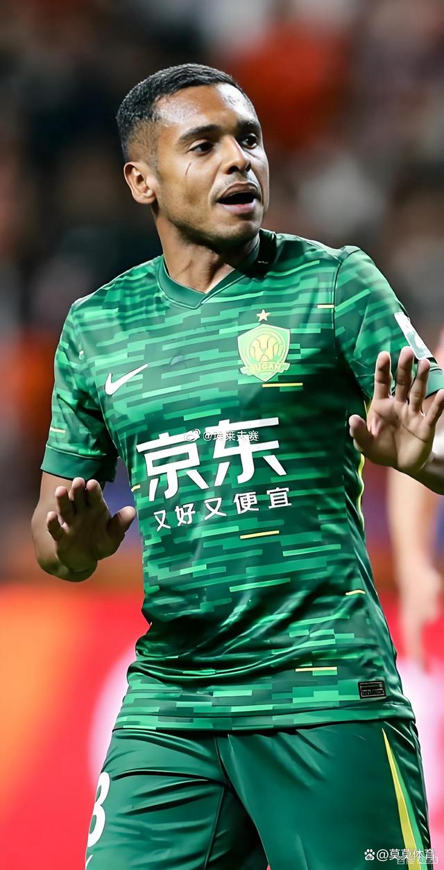 关于山东泰山围绕中超官宣签约法兰克福主帅复盘备战欧篮联，这操作让人直呼：清晨勒沃库森备战欧联的信息