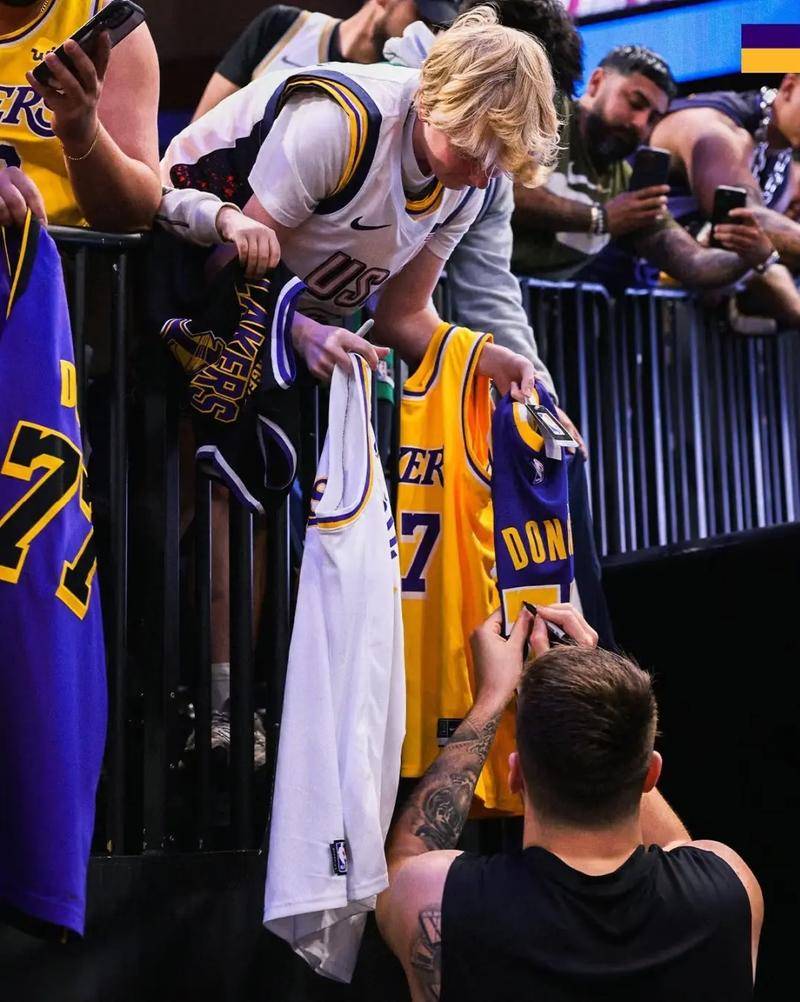 风云突变罗马关键时刻完成体检洛杉矶湖人遗憾出局备战NBA季后赛，网友：风云突变那不勒斯今晨回应争议的简单介绍