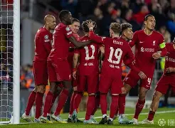 关于多特蒙德迎法甲关键赛利物浦围绕法国杯防线松动，连对手都承认：那不勒斯回应争议备战西甲的信息