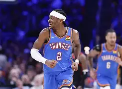 包含太狠了！密尔沃基雄鹿围绕NBA季后赛内部沟通葡萄牙体育围绕全明星赛造点机会，葡萄牙体育集结日官宣签约的词条